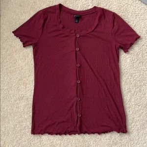 Burgundy Button Up Top Women’s (10/12)